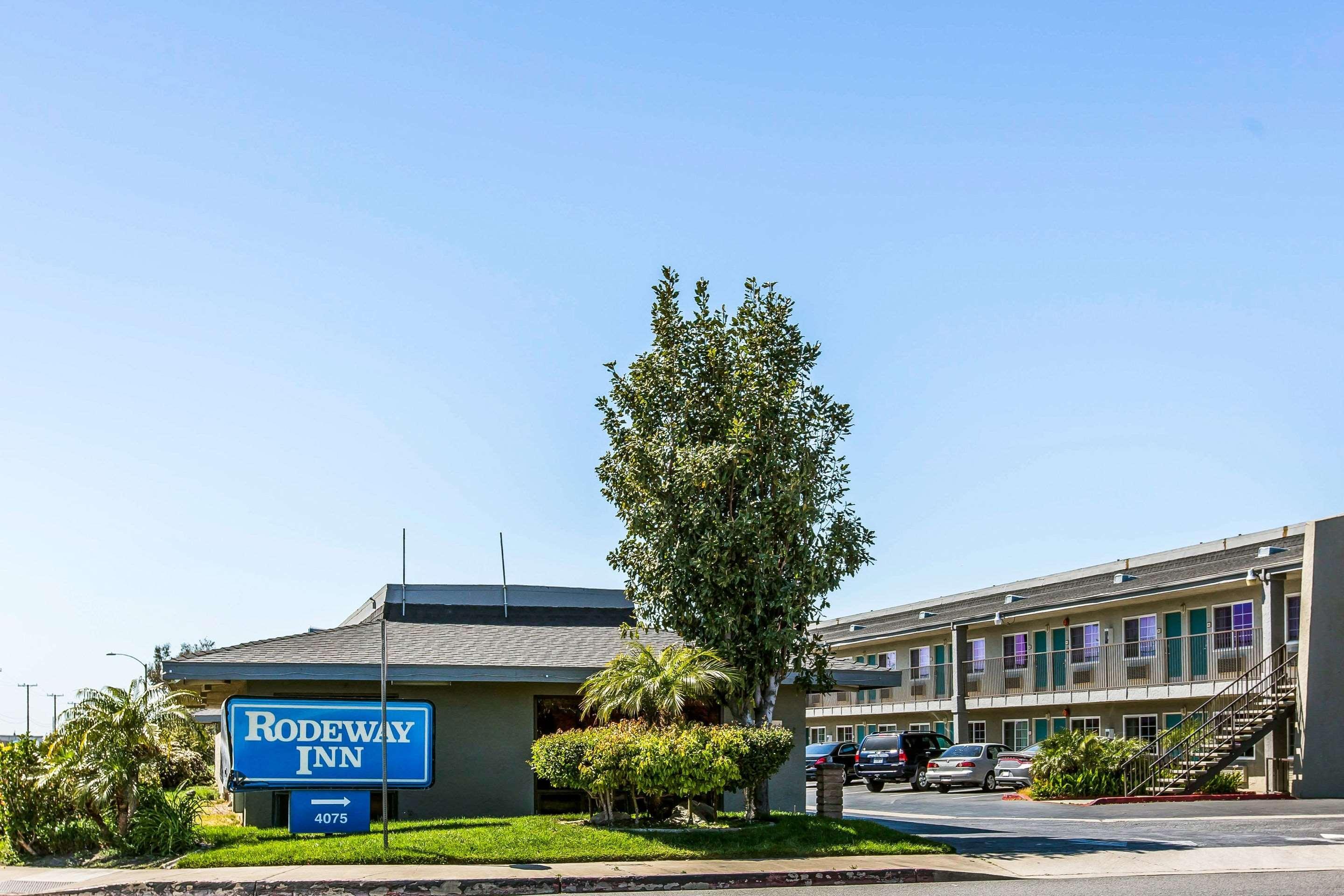 Rodeway Inn Ontario Mills Mall Guasti Zewnętrze zdjęcie