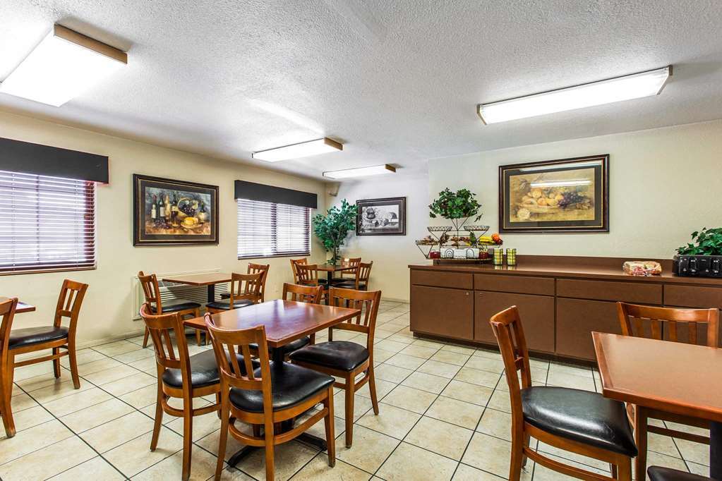 Rodeway Inn Ontario Mills Mall Guasti Restauracja zdjęcie